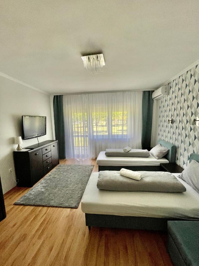 Thermal Next I Weninger Apartman Kiskunhalas Exterior foto