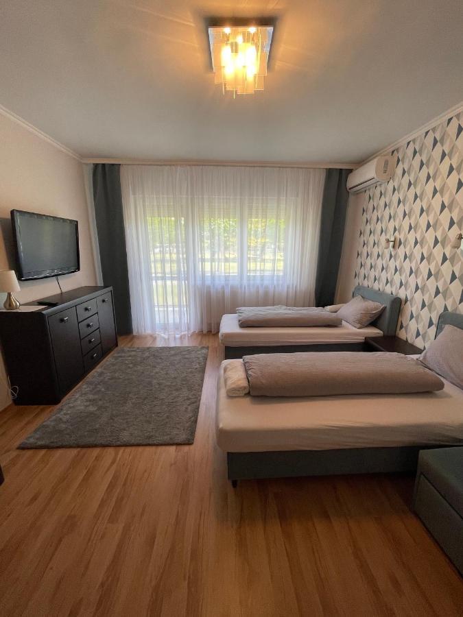 Thermal Next I Weninger Apartman Kiskunhalas Exterior foto