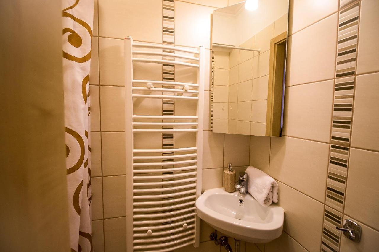 Thermal Next I Weninger Apartman Kiskunhalas Exterior foto